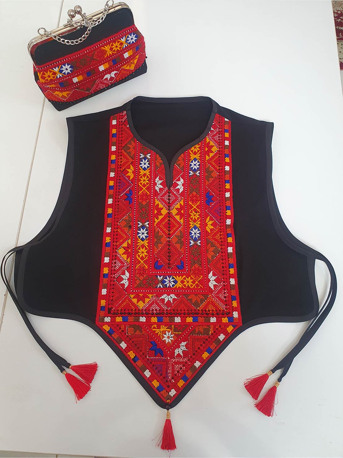 ست جلیقه و کیف سوزندوزی_ کد: 813